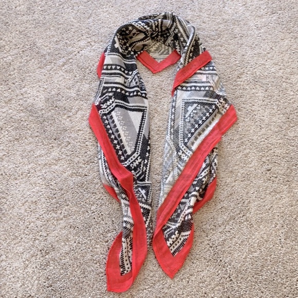 Lightweight Scarf Black/White w/Coral Border - Picture 3 of 10